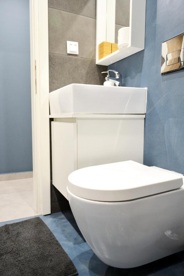 Bella Suite City Center, Parking 테살로니키 외부 사진